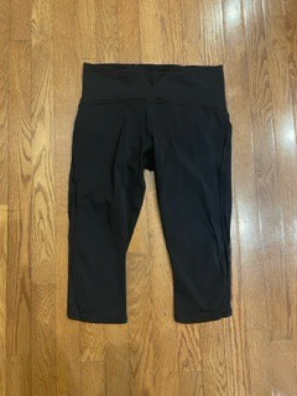lululemon athletica Black Capri Leggings